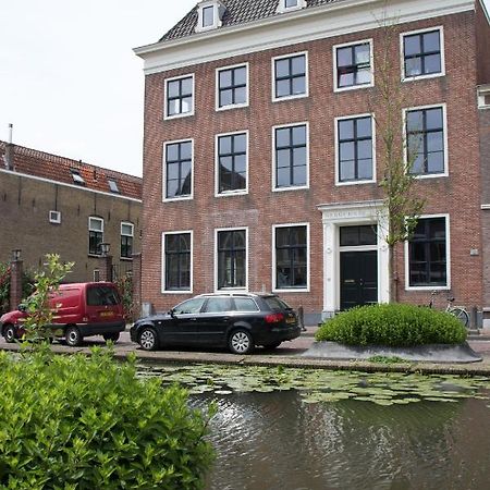 Canal House In Historic City Center Gouda Exteriör bild